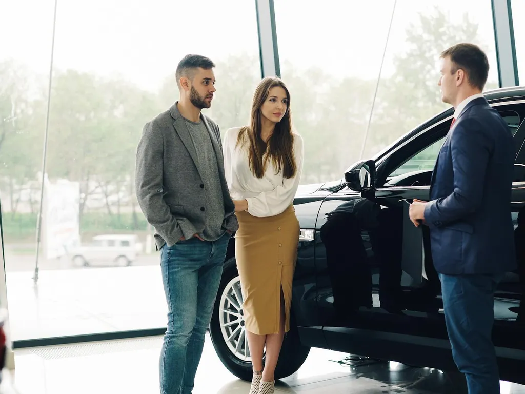 Payer une voiture d'occasion à un particulier sans se faire arnaquer, les options fiables et les bons réflexes